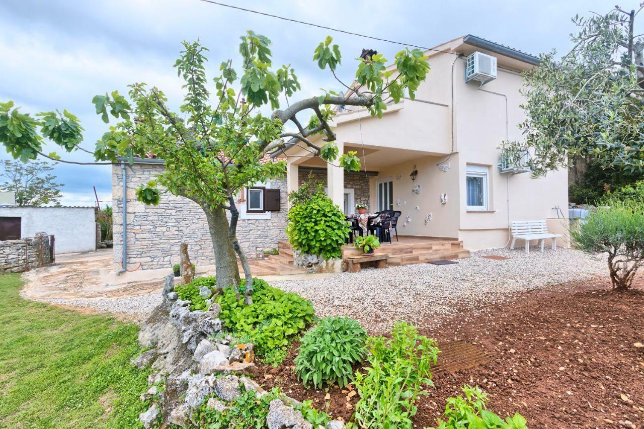 Haus Glavani Barban Bagian luar foto
