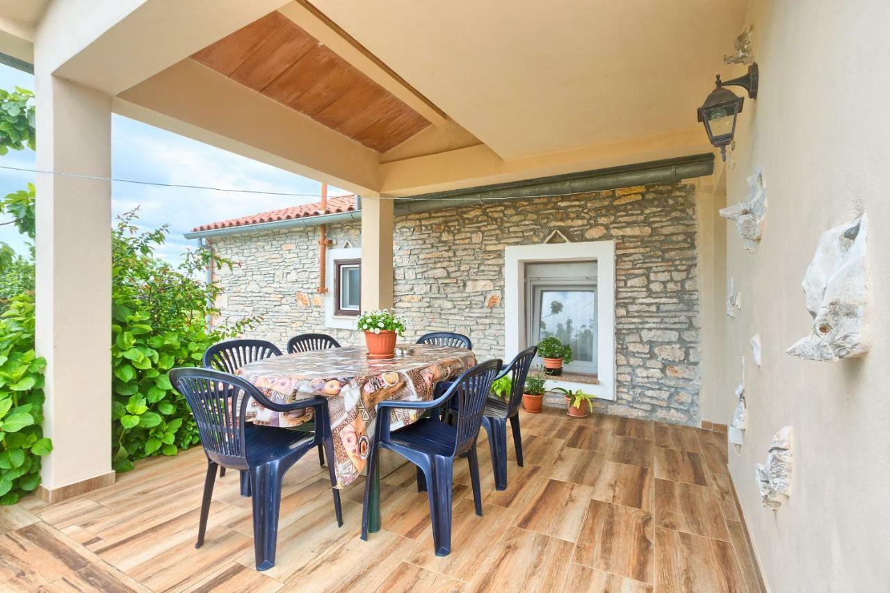 Haus Glavani Barban Bagian luar foto